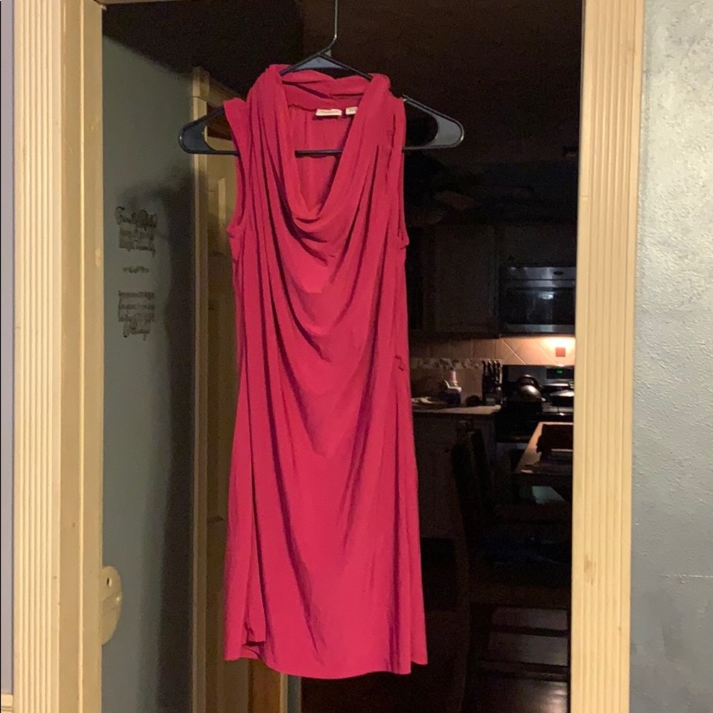 Sleeveless dress